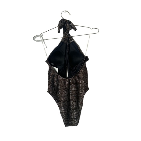 LA BLANCA Metallic One Piece Swimsuit Gold Shiny Halter Bandeau Size M - Picture 6 of 6